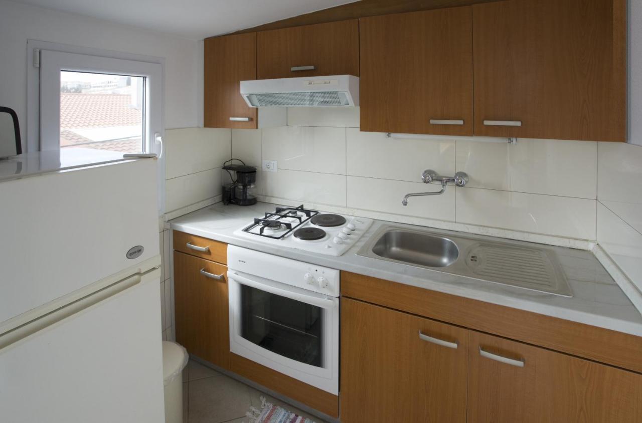 Apartments By The Sea Mavarstica, Ciovo - 12696 Trogir Ngoại thất bức ảnh